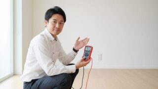 How-to-measure-with-a-power-outlet-tester